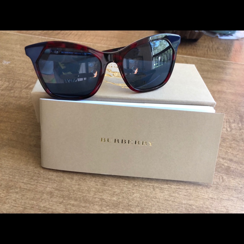 SOLD** Sunglasses Burberry B 4263 Tubular Check